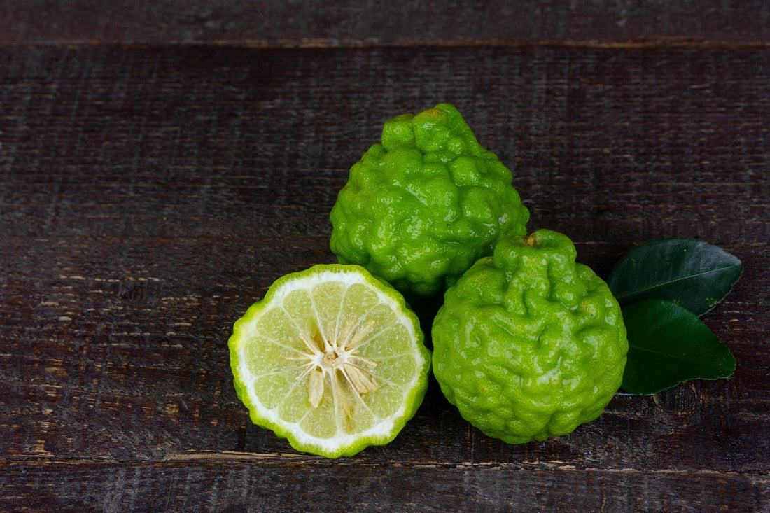 What Does Bergamot Smell Like in Perfume?
