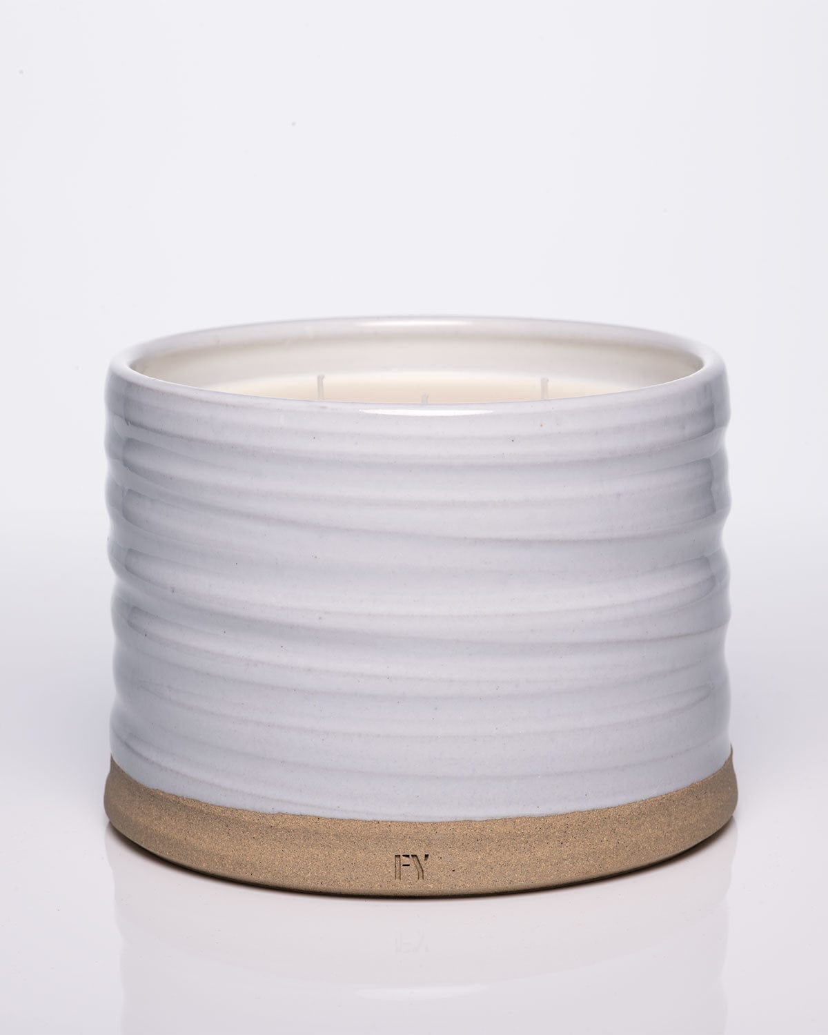 Hand-poured 30oz candle, made in Vermont with clean fragrances.